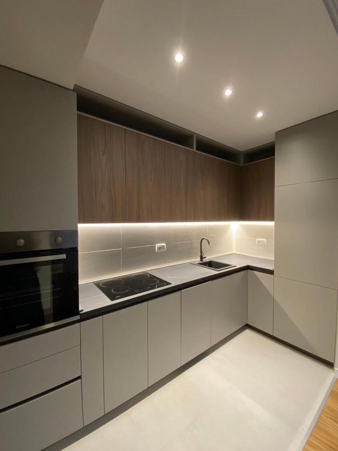 Apartman Vt Central Point Podgorica Exterior foto